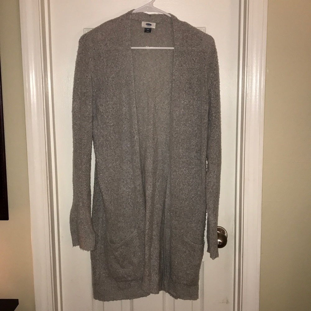 Long sweater with pockets